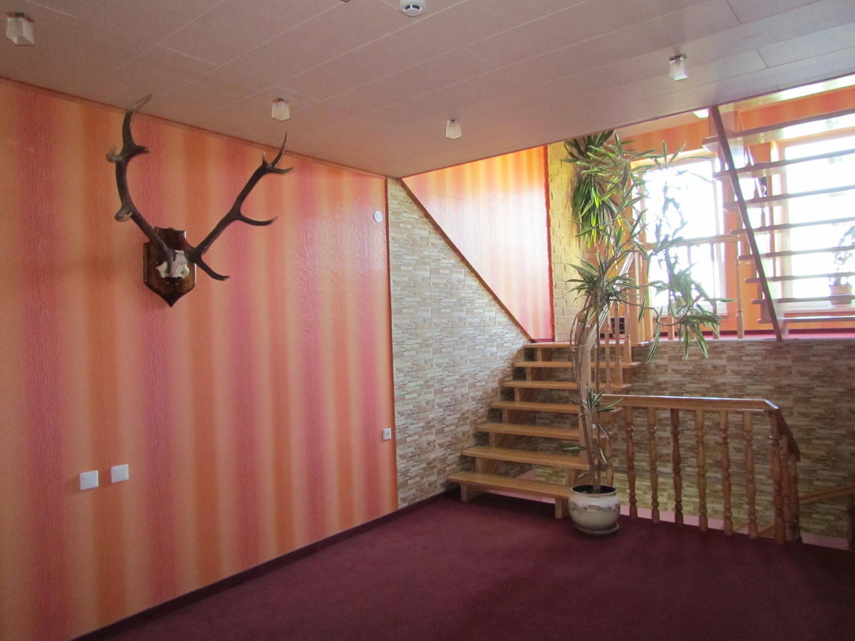 Pagunda Hotel Rokiskis Buitenkant foto
